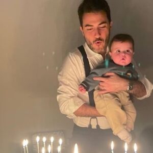 Antonino Monteleone Instagram - daddy’s birthday 🥳🎂
6 mesi tu 💙 e 39 io 👴🏻🤣