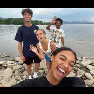 Antonio Cipriano Instagram - lots of love for these little liars

final ep of #pllsummerschool tomorrow!!!