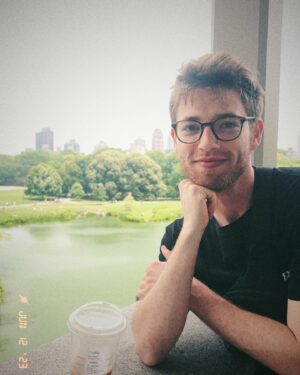 Antonio Cipriano Instagram - a short story 
based on true events 

slide one: hello? 

slide two: hey 

slide three: hi..?

slide four: hi 

slide five: hey :) 

slide six: beautiful day 

slide seven: you right 😌

fin