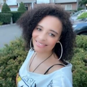 Antonique Smith Instagram - IT'S MY BIRTHDAY! 💃🏽🦁🥰🥳 So grateful for my family, my friends, my supporters and for another year!!! I have a feeling this one is gonna be special!!! Stay tuned!! Love y'all!!! 🌻