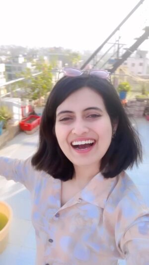 Anubha Sourya Sarangi Instagram - Homecoming reel! 🥰 Can’t express how much I love Bhubaneswar! And the value of this place has only increased for me after staying away for almost a year! The glow on my face is because my heart is screaming happiness! I love this city to my  core! ❤️

#bhubaneswar #templecity #ilovebhubaneswar #trendingreels #reelitfeelit #reelkarofeelkaro #odisha #odishagram #instagood #happierthanever #homesweethome