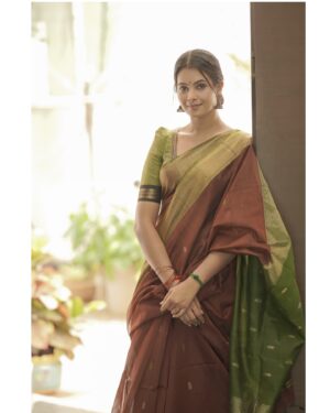 Anusha Hegde Instagram - ⭐️⭐️⭐️⭐️⭐️⭐️
Pc: @camerasenthil 
MUA: @jeevithamakeupartistry 
Saree: @kaarigai.sarees 
Organised by: @rrajeshananda