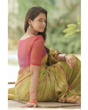 Anusha Hegde Instagram - ⭐️⭐️⭐️⭐️⭐️⭐️
Pc: @camerasenthil 
Saree: @kaarigai.sarees 
MUA: @jeevithamakeupartistry 
Organised by: @rrajeshananda