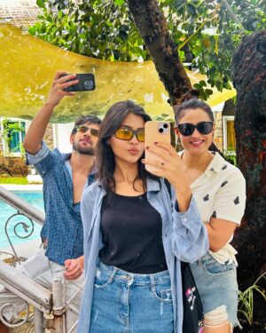 Anushka Merchande Instagram - Vay-cayyy🏖️🐚🌊 

#anushkamerchande #actress #bollywood #vacay #foryou #explore #instagood #instagram #instalike #beach