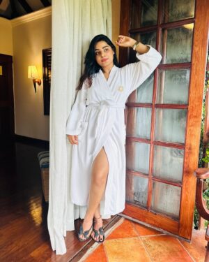 Anushka Srivastava Instagram - This girl is my fav ❤️ what’s your????????😍