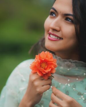 Aparna Das Instagram - Poove sempoove 🎶

📸 @ash_fotographs