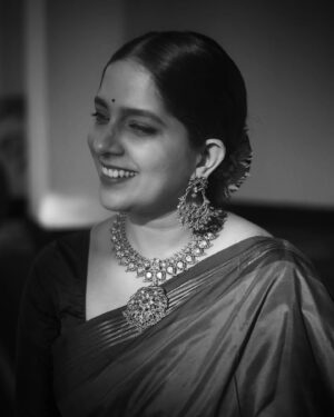 Aparna Nair Instagram - To the most resilient woman I know... I celebrate myself today and every single day for everything I'm..!! Also my fellow women .. !!
🤍🌸