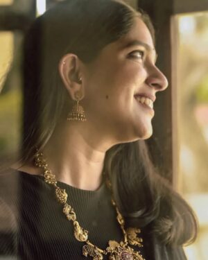 Aparna Nair Instagram - N I think to myself,what a wonderful life!!!
