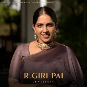 Aparna Nair Instagram - Carrying herself with a mesmerizing grace that you can’t take your eyes off, @appunayar adorns her inner charm and beauty with the elegance of enthralling diamonds from R. Giri Pai.
.
.
.
.
#rgiripai #jewellery #fashion #necklace #gold #jewellerydesign #jewels #style #jewellerydesigner #handmadejewellery #diamonds #indianjewellery #wedding #jewellerylover #antiquejewellery #eternal #eternaljewellery