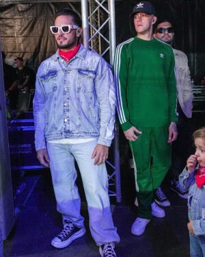 Arán de las Casas Instagram - Gracias a mi combo por hacerme vivir un show inolvidable 🫶🏼 Caracas ustedes se pasaron …. Que energiaaaaaa 😍 los amoooooooooooooo , cuál es tu foto favorita ?????