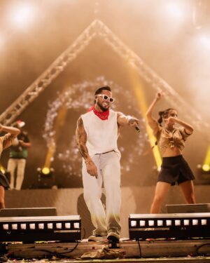 Arán de las Casas Instagram - Gracias a mi combo por hacerme vivir un show inolvidable 🫶🏼 Caracas ustedes se pasaron …. Que energiaaaaaa 😍 los amoooooooooooooo , cuál es tu foto favorita ?????