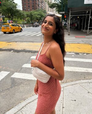 Arasha Lalani Instagram - meeted and greeted then yeeted (to where I was needed)