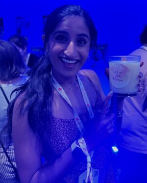 Arasha Lalani Instagram - meeted and greeted then yeeted (to where I was needed)
