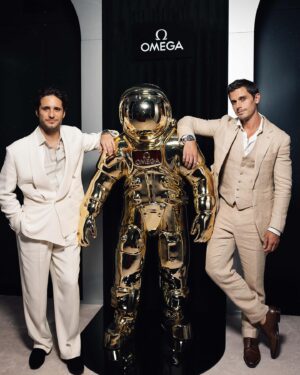 Ariana DeBose Instagram - Look who was at the Olympic Games. In the final days of Paris 2024, Ariana DeBose, Antoni Porowski, and Diego Boneta joined us to watch the last of the athletics medals being won, while also enjoying a cruise along the Seine, and the Closing Night farewell at OMEGA House.

#OMEGA
#OMEGAOfficialTimekeeper
#Paris2024