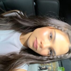 Ariana Greenblatt Instagram - the biggest apple of all time