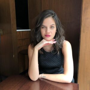 Ariel Mortman Instagram - Shoutout to the best team ever that made these 2 weeks incredible @teamid 🙏🏻🙏🏻 hair @cnaselli makeup @quinnmurphy dress @zaczacposen