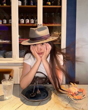 Arikanta Mahapreukpong Instagram - 💙 fake crab real love