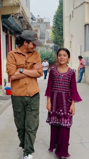 Arjun Sapkota Instagram - “कल्पना बिष्ट” बहिनिले, काठमाडौं आएर २२ वटा भन्दा बढी गित गाउनुभयो रे …
.
.
.
.
.
.
.
#arjunsapkota 
#reelsinstagram #PahadiSong #nepal🇳🇵 #trending #reelsfb #trendingreels #nepalisong #explore #kathmandu #reels #instagood #reelsvideo #viral