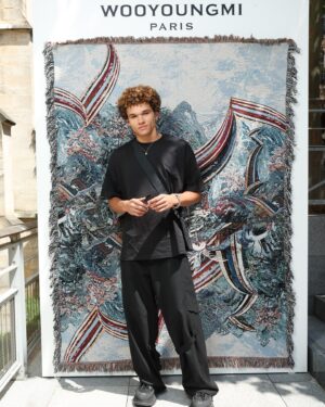 Armani Jackson Instagram - @wooyoungmi show in paris 🏴‍☠️🏴‍☠️🏴‍☠️