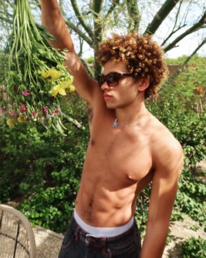 Armani Jackson Instagram - did u forget about me ?