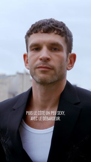 Arnaud Valois Instagram - « C’était vraiment une mine d’or de me plonger dans la préparation de ce rôle parce que c’est un personnage fascinant. Il a été incarné par des acteurs extraordinaires. » Au tour d’Arnaud Valois de jouer Yves Saint Laurent à l’écran. L’acteur est à l’affiche de la série dédiée à la carrière de #KarlLagerfeld sur @disneyplusfr, « Becoming Karl », disponible dès maintenant. 

Director @vonderpraz
Journalist @valentine.s.u
Head of Production @amaurydlcb
Production Coordinator @meryl_marciano
Production Assistant @paulinesrld
Editor #Iris Omont
Motion Designer / Color Grade  @del__gabriel 
Post-Production Manager @_agatherm
Post-Production Coordinator @polem_music
Developpement vidéo @mathiasholst
Programmation vidéo @stephanieamayaa
Casting Video Manager @adele_ligerot
Casting Video Coordinator @sarahtauxe 
Special thanks @versace 

#yvessaintlaurent #becomingkarllagerfeld #arnaudvalois #getready