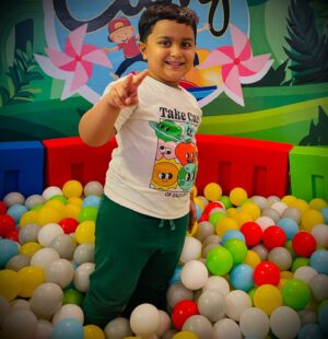 Arpita Kar Instagram - Happy Birthday My Son. U R Not Only My Son U R My LifeLine. Ur Mamma Loves You Unconditionally 😘 Stay Blessed And Heathly Always . Tujhe dekh ke jiti hun main.