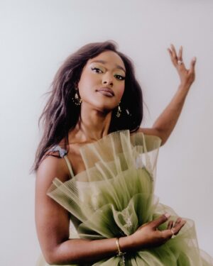 Arsema Thomas Instagram - Excuse me as I purrr in public. Thank you @vingtseptmagazine for this amazing dream to be on the Gemini Cover (formerly known as the June Cover) as a June baby myself. This feature featured (lol) many full circle moments that made it special, so thank y’all for making it happen at @vingtseptmagazine and @imprintpr and @shondaland for making me relevant

The Village:

Photographer: @elizabethrweinberg

Fashion @toshastyledit at @thewallgroup

Fashion Assistants @phill.up_, @kaciewhitee, @kssdklla

Hair: @milesjeffrieshair

MUA: @kymberberry

Casting & Production: @jheanelle

Editorial Director @philippraheem 

Words by @cailin

 
Xx
(if I could sing this would be my unofficial Princess Tiana submission)