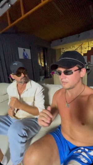 Artem Milevskyi Instagram - Sto let ne videlis,trek puwka😂🤣