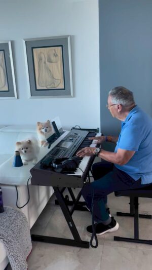Arturo Sandoval Instagram - Playing for my babies, quality time!!