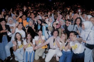Arya Vasco Instagram - Tangerang & Serang kemarin lusa seru banget! Enaknya roadshow ke kota mana lagi yaaa? 🤔