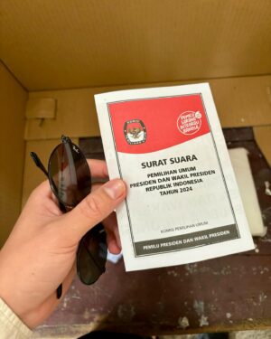 Arya Vasco Instagram - 🚀 Indonesia Emas 2045. Amin. 🌾

Mari kita tunggu hasil akhir 35 hari lagi.
