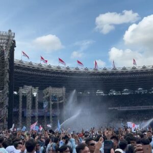 Arya Vasco Instagram - Menuju tanggal 14 🫡 sehat sehat terus pak @prabowo @gibran_rakabuming 

GBK hari ini menyalaaa 🔥