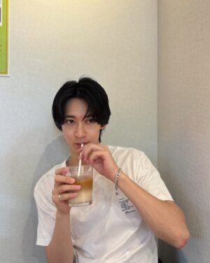 Asahi Itou Instagram - ☕︎