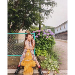 Asami Tano Instagram - ⛄️HOKKAIDO.
Again........❄️
#田野アサミ#asamitano
#聖地#saintsnow#lovelivesunshine

ありがとうございます❄️💙が溢れている場所。
ファンの皆さんの熱い想いも沢山感じられました。
〝ねぇ、北海道いかない？〟の麻里奈の一言で始まった弾丸北海道旅✈️北海道って本当に大地がおっきい。なので降り立つ場所に正直迷った。けどねワガママ言って〝函館に行きたい。行きたい場所があるんだ。〟と伝えると即答で行こう！と一緒に巡ってくれた彼女にも感謝🤝❄️

日向との気持ちもこっそり共に🤝連れて行きました。
北海道　函館　最高だね。
本当に大切な場所。ありがとう。これからも♡

Now we can go, we can go Ah もっと信じて
we can fly, we can fly So どんな夢も
we can go, we can go Ah もっと信じて
we can fly, we can fly So きっと叶うYeah!!

2024. 7.X