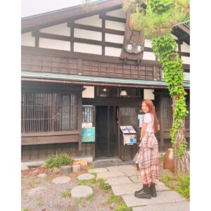 Asami Tano Instagram - ⛄️HOKKAIDO.
Again........❄️
#田野アサミ#asamitano
#聖地#saintsnow#lovelivesunshine

ありがとうございます❄️💙が溢れている場所。
ファンの皆さんの熱い想いも沢山感じられました。
〝ねぇ、北海道いかない？〟の麻里奈の一言で始まった弾丸北海道旅✈️北海道って本当に大地がおっきい。なので降り立つ場所に正直迷った。けどねワガママ言って〝函館に行きたい。行きたい場所があるんだ。〟と伝えると即答で行こう！と一緒に巡ってくれた彼女にも感謝🤝❄️

日向との気持ちもこっそり共に🤝連れて行きました。
北海道　函館　最高だね。
本当に大切な場所。ありがとう。これからも♡

Now we can go, we can go Ah もっと信じて
we can fly, we can fly So どんな夢も
we can go, we can go Ah もっと信じて
we can fly, we can fly So きっと叶うYeah!!

2024. 7.X
