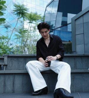 Asavapatr Ponpiboon Instagram - พรุ่งนี้ | มี | นัด | ดู | หนัง | กับ | แก 
#4Minutes2024