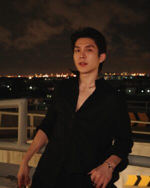 Asavapatr Ponpiboon Instagram - Black night 🌑