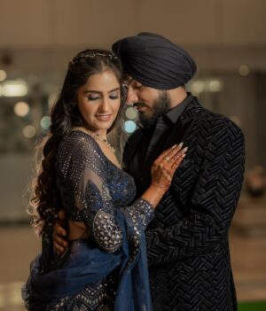 Asees Kaur Instagram - 365 days of Us 👩‍❤️‍👨 making memories that will last a lifetime 🧿 Can’t wait for the next chapter unfolding soonest 🩵
Here’s to being weird & wonderful together ❤️💙
Happy 1st Anniversary love @goldiesohel