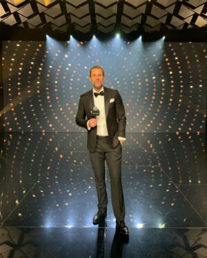 Ash Williams Instagram - Fired up to be hosting Miss Universe Australia Final tonight. Just gotta figure out how to turn the mic on and find my co-host. Wearing fresh suit off the rack from @calibreaustralia #MakeSomeNoise #MissUniverseAustralia