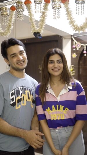 Ashish Bisht Instagram - Irani Mummy ne tumhe chai ☕️ pe bulaya hai 🥹

#reelsvideo