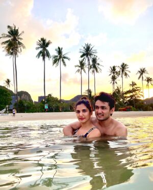 Ashish Bisht Instagram - Life is a journey, we are just injoying the ride ♥️ @natashasingh007 
Location- @saii.phiphiislandvillage 
#travelling #travelphotography