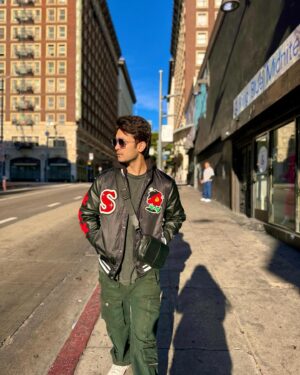 Ashish Bisht Instagram - photoshoot ke baad seedhe audition ki talaash me 😎 Los Angeles