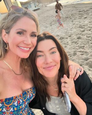 Ashley Jones Instagram - When you’re missing🇮🇹, then your friends remind you you live in Sunny Southern California. Malibu summers are amazing. 

We ♥️you @jennifergareis  and happy birthday to you and @katherinekellylang ♥️💃