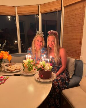 Ashley Jones Instagram - When you’re missing🇮🇹, then your friends remind you you live in Sunny Southern California. Malibu summers are amazing. 

We ♥️you @jennifergareis  and happy birthday to you and @katherinekellylang ♥️💃