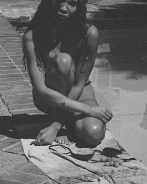 Ashley Moore Instagram - Summer ☀️🍇