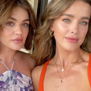 Ashley Newbrough Instagram - Fueled by the sun, sweat and pineapple. even more caffeine. haiku at 2. soul food. soul sister. joe dirt. 🤣💀 It was a trip to paradise I’ll never forget.🧡🐬🌸🦜🌞🌺🍍🦜🙏🏻