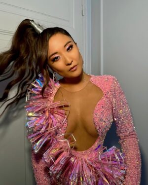 Ashley Park Instagram - 🪩🎬 you can take us hot to go 🍕❤️‍🔥
#emilyinparis
