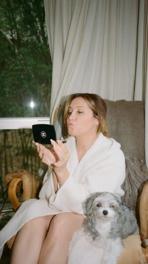 Ashley Tisdale Instagram - A summer makeup moment 🍒