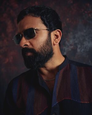 Ashok Selvan Instagram - So, How’s your Sunday going ?💥
Also, @vivekarunakaran ‘s clothes are such a mood. ♠️

Stylist - @_ragambigaa_ 
Shirt - @vivekkarunakaran_official 
Photographer - @arungnanavel