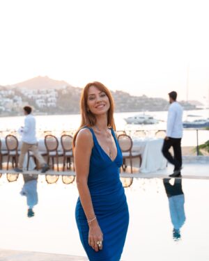 Aslı Mavitan Instagram - A night to remember with Marciano by Guess X Ruins 💫💫
#marcianomoment  #marcianobyguess #davet #işbirliği